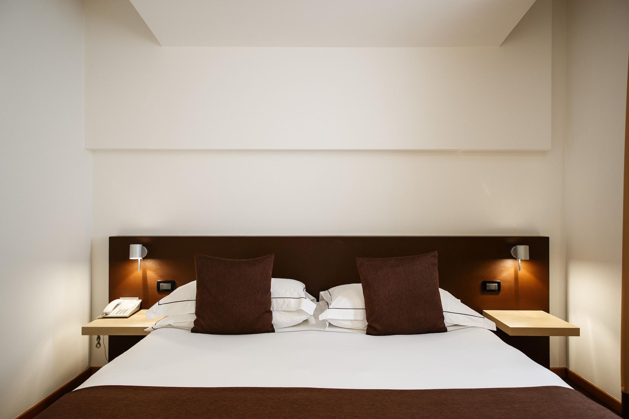 Airporthotel Verona Congress & Relax Dossobuono Buitenkant foto
